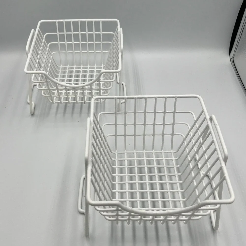 Stackable Wire Storage Baskets Set of 2 White Very Good Farmhouse